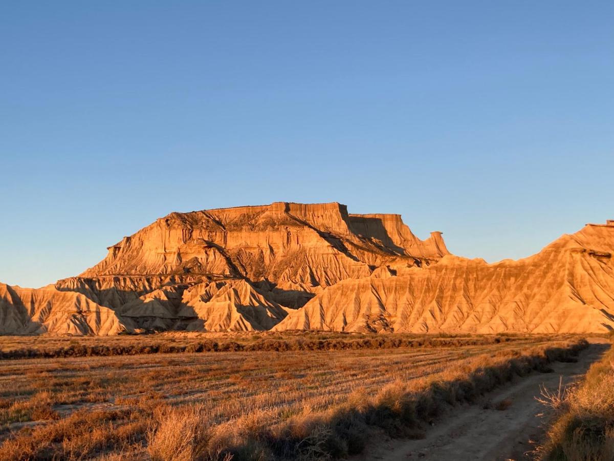 Hostel Bardenas Кабанильяс Экстерьер фото